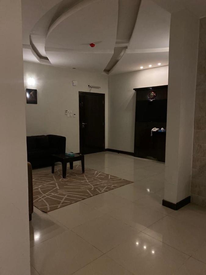 بيوتات الزير Al-Bāha Esterno foto